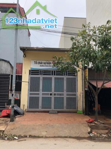 BÁN ĐẮT LA KHÊ HÀ ĐÔNG_PHÂN LÔ VỈA HÈ_LINH DOANH ĐỈNH CAO_TẶNG NHÀ CẤP 4_DT:50M_GIÁ 12,6TỶ