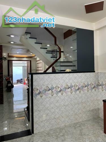 🌳Nhà bán Hậu Giang phường 11 Quận 6 . Gần chợ cây Gõ và Chợ Lớn . DTSD 90m2 - 2