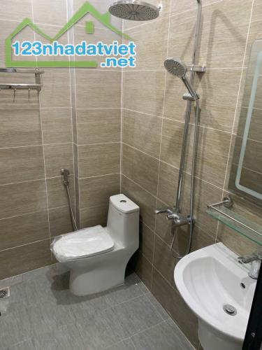 🚀 SIÊU PHẨM NHÀ ĐẸP - MẶT ĐƯỜNG PHỤNG CHÂU - 49M² FULL THỔ - KẾT NỐI LÊ VĂN LƯƠNG KÉO DÀI - 3