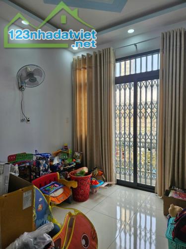 Bán nhà 30m2, HXH, đường Liên Khu 5-6, Bình Tân, 4 tầng, 4 PN, giá 2.6 tỷ còn TL. - 1