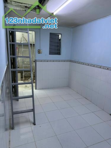 Cho thuê nhà trọ tại 24 Lê Quát, Phường Tân Thới Hoà, Tân Phú, TP HCM - 1