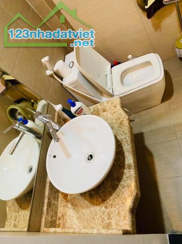 BÁN NHÀ SIÊU ĐẸP LẠC LONG QUÂN , TÂY HỒ 37M, 6T, MT 4.1M, CÁCH Ô TÔ TRÁNH 1 NHÀ, 10 TỶ. - 1