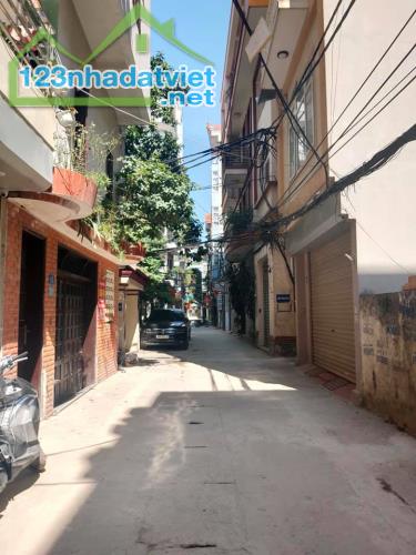 BÁN NHÀ SIÊU ĐẸP LẠC LONG QUÂN , TÂY HỒ 37M, 6T, MT 4.1M, CÁCH Ô TÔ TRÁNH 1 NHÀ, 10 TỶ.