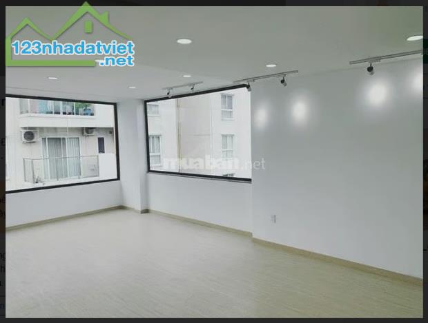Top nhà vị trị đẹp 5.2 x 10m 1 trệt 4 lầu Trương Định Quận 3 TP.HCM - 2