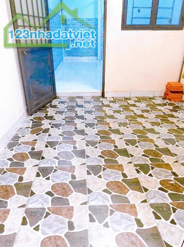 Bán nhà QUẬN 3, hẻm Cách Mạng Tháng Tám, Giá 9.4 Tỷ, 3 tầng - 5
