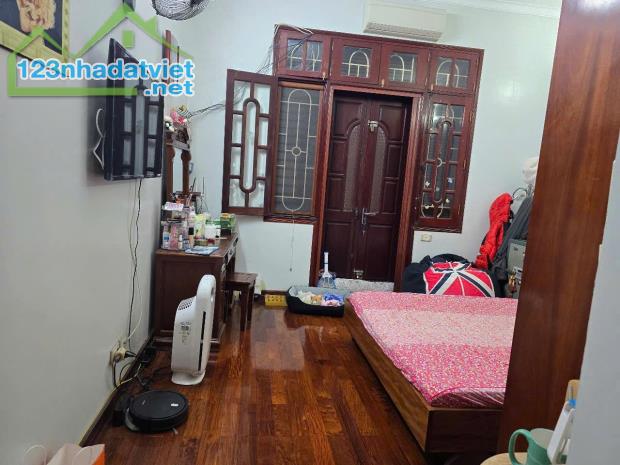 Nhà 2  tầng, căn góc 3 thoáng, Yên Xá, Thanh Trì – 60m² – Giá chỉ 9 tỷ - 2