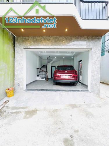 Bán nhà Dân xây Lô góc BÁT KHỐI 38,6 tầng,Mt 5m,nhỉnh 6tỷ,NGÕ THÔNG-GARA ÔTÔ 7chỗ,KDOANH