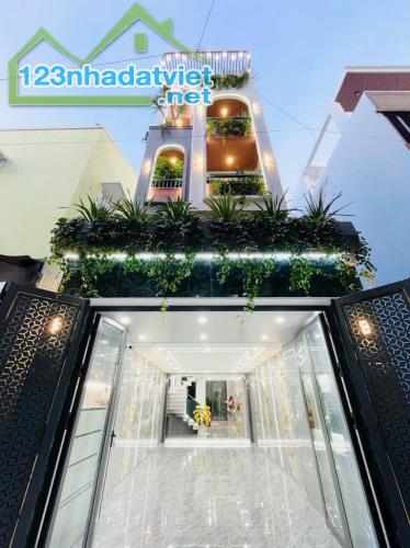 SIÊU PHẨM SMARTHOME HIỆN ĐẠI - 5 TẦNG THANG MÁY - FULL NỘI THẤT CAO CẤP - HẺM XE HƠI - 1