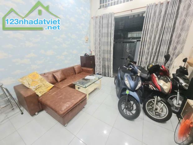 TÂN PHÚ - BỜ BAO TÂN THẮNG - 2 TẦNG - 51M2 - 3PN- SỔ 2025 VUÔNG ĐẸP HOÀN CÔNG ĐỦ -  4.6 TỶ - 4