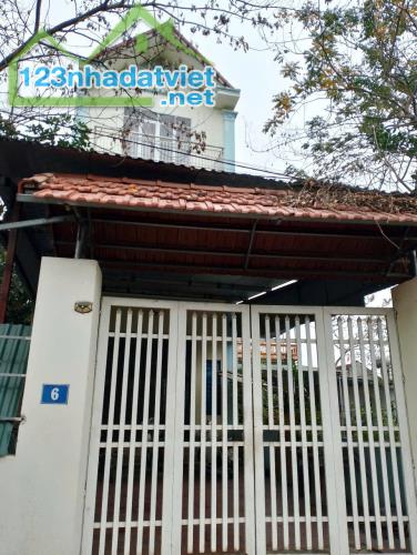 bán nhà 3 tầng mới xây cổ liễn cổ đông 50m ra đường liên huyện oto vào tận nhà giá 3ty