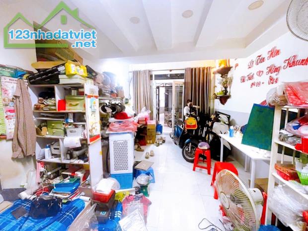 Bán nhà 5 tầng hẻm Lê Văn Sỹ, QUẬN 3, Giá 8.8 tỷ - 1