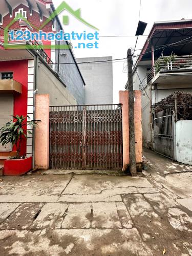 Bán gấp mảnh đất cực đẹp Phúc Lợi, 50m2, lô góc, 2 mặt tiền, đường ô tô tránh, chỉ 6.45 tỷ - 2