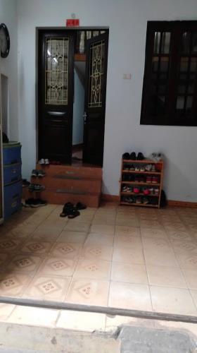 Cho thuê nhà ngõ 12 Láng Hạ 3.5 tầng, 60m2, 15 Triệu - Full đồ - 4