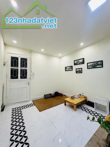 Bán căn TT ngay ngã tư Bạch Mai-Lê Thanh Nghị, Nhỉnh 1,5 tỷ, 30m2,sổ vaybank tẹt ga,1 ngủ. - 4