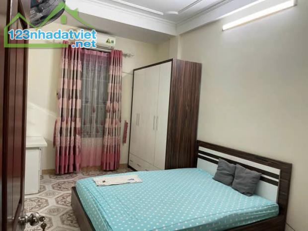 Cho thuê nhà ngõ kinh doanh phố Cầu Giấy 25m x 4 tầng, giá 14tr/tháng - 3