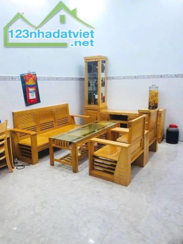 HẺM ÔTÔ, Mới ken, Tăng Nhơn Phú A, Thủ Đức, 90m2, chỉ hơn 4 tỏi. - 1