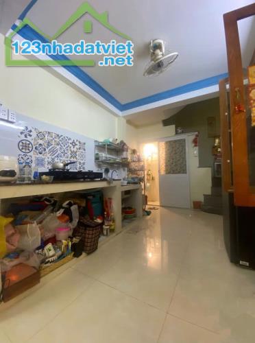 Nhỉnh 8 tỷ, HXH 6m Nguyễn Thiện Thuật, 5 tầng 26m2 hđt 15tr/tháng - 1
