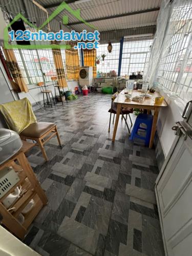 Bán nhà 4 tầng mặt ngõ gần ngã tư An Dương - 1