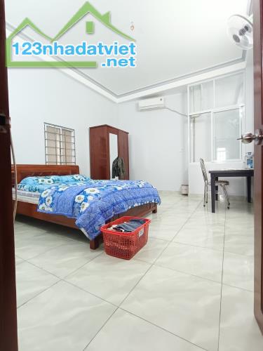 KHU PHÂN LÔ MÃ LÒ BÌNH TÂN - 68M2 - 4 TẦNG ĐÚC BTCT - HẺM 6M XE HƠI ĐỖ CỬA - GIÁ 5.XĐ - 3