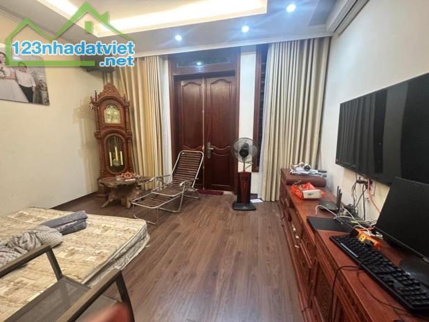 BÁN NHÀ NGỌC LÂM 80M2, 5 TẦNG THANG MÁY , NHÀ ĐẸP CHỈ NHỈNH 12 TỶ CÓ THƯƠNG LƯỢNG - 3