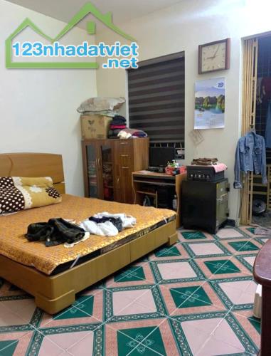 Bán nhà Lê Lai, Máy Tơ, Ngô Quyền, Hải Phòng. 2,5 tầng, 33m2, 2,25 tỷ. Ngang 4,2m, t2 - 3