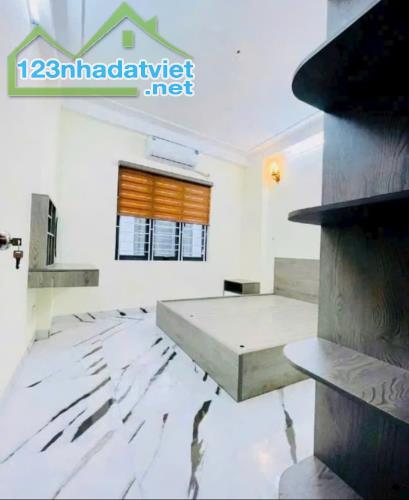 CẦN BÁN GẤP NHÀ C4 NGAY GẦN UBND PHỤNG CHÂU, DT52m2 - 1