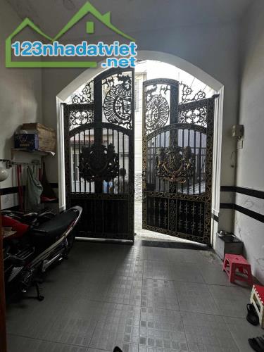 BÁN NHÀ 4 LẦU HIỆP THÀNH  -  HẺM XE HƠI - CHỦ TỰ XÂY TÂM HUYẾT - KIÊN CỐ  ❗(4*16) chỉ hơn - 2