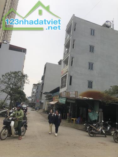 BÁN ĐẤT DỊCH VỤ LAI XÁ PHÂN LÔ 99.6m2-MT: 8,72m,KINH DOANH-NGÕ THÔNG-Ô TÔ ĐỖ. - 3