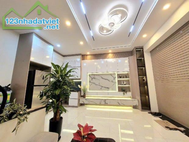 Full Nội Thất Minh Khai, Hai Bà Trưng 33m2, 5 Tầng, Còn 7.7 Tỷ. - 1