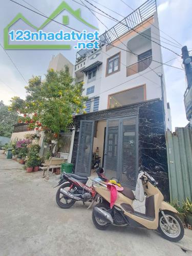 Bán nhà gần cầu Phú Long, Hà Huy Giáp quận 12, DT: 53m2, giá nhỉnh 4 tỉ - 1