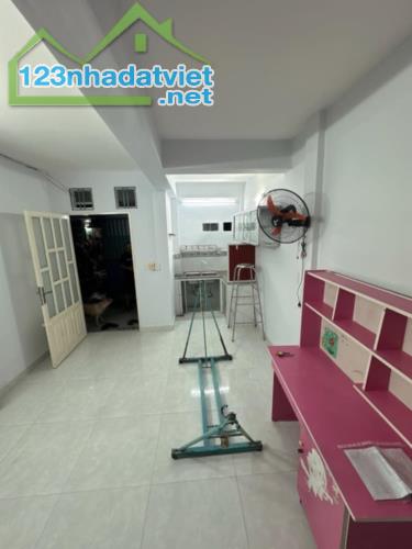 Đường số 37 30m2 Tân Kiểng Quận 7. 4 Tầng - 1