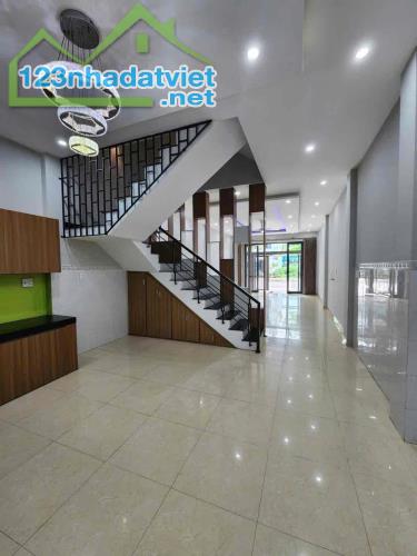 🔥 SIÊU PHẨM NHÀ 3 TẦNG MẶT TIỀN – ĐÔ ĐỐC LÂN – HÒA XUÂN – CHỈ 5.6 TỶ 🔥 - 3