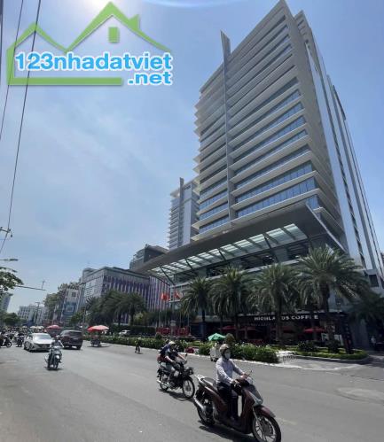 Bán tòa nhà văn phòng 1850m2, 21 tầng, phố Nguyễn Hoàng, quận Nam Từ Liêm, giá 990 tỷ.