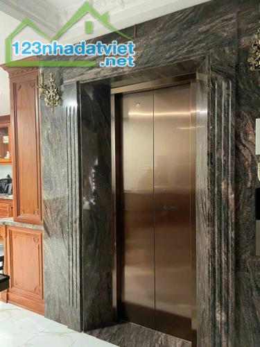 Cần Bán Gấp MTKD Dương Quảng Hàm P5 , 4m x 25m , 4 Lầu ,Giá 13,9 tỷ Thương Lượng Mạnh.