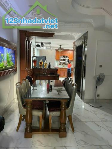 Cần Bán Gấp MTKD Dương Quảng Hàm P5 , 4m x 25m , 4 Lầu ,Giá 13,9 tỷ Thương Lượng Mạnh. - 4
