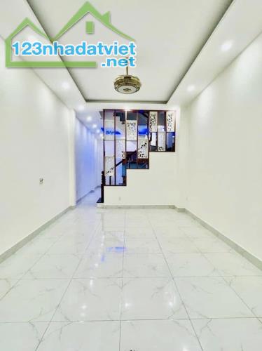 LÊ TRỌNG TẤN - 2P AEON - HXH THÔNG - 46M - 3 TẦNG - 4PN NHỈNH 5 ĐỒNG - 2