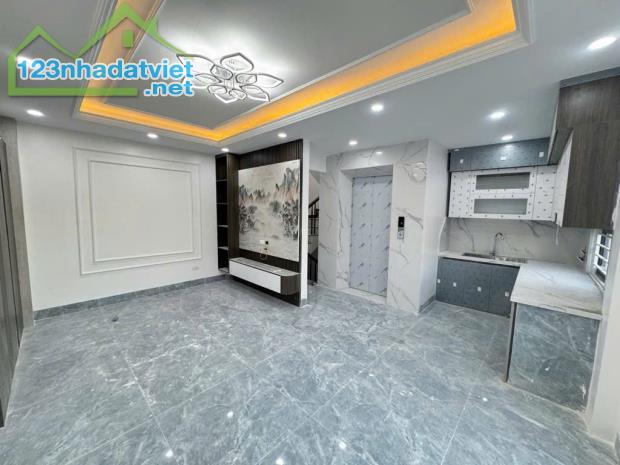 BÙI XƯỚNG TRẠCH - 6 TẦNG - THANG MÁY- DT 38M - MT 5,7M - 8,65TỶ. - 1