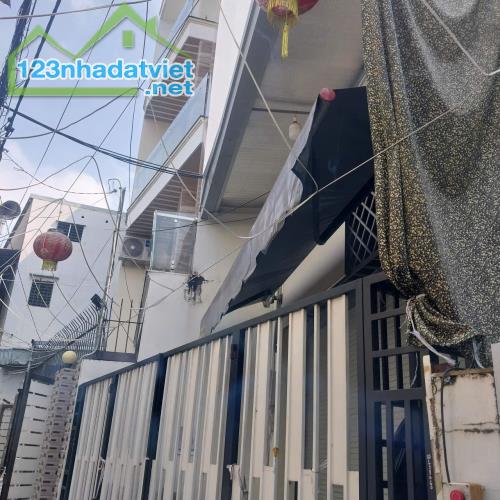 BÁN NHÀ MỚI, VỊ TRÍ ĐẸP, 2 TẦNG NGAY TẠI ĐƯỜNG TÂN THỚI NHẤT 11, TÂN THỚI NHẤT, QUẬN 12 - 2