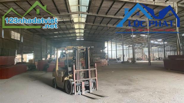 Cho thuê nhà xưởng 2.500m2 giá chỉ 50 triệu. Hố Nai 3-Trảng Bom-Đồng Nai - 1