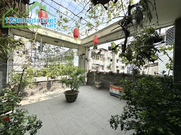 KHU ĐẸP NHẤT TRẦN QUANG DIỆU Q3-58M2(4x14.5)-4 TẦNG-ĐƯỜNG TRẢI NHỰA 12M, CÓ VỈA HÈ - 2
