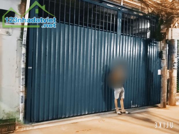 Bán Nhà Quận 7_Chuyên Dùng 9_125M2+C4,Ngang 5.7M;Dài 22M,Đường Nhựa 4M,SHR,KQH,Chỉ 9.Tỷ TL - 5