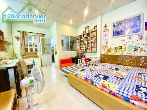 💥 HXH NHỰA 6M - THIÊN PHƯỚC - TÂN BÌNH - 90M²(4,5 X 20) - BTCT - KHU VIP NHÀ 4, 5 TẦNG - 1