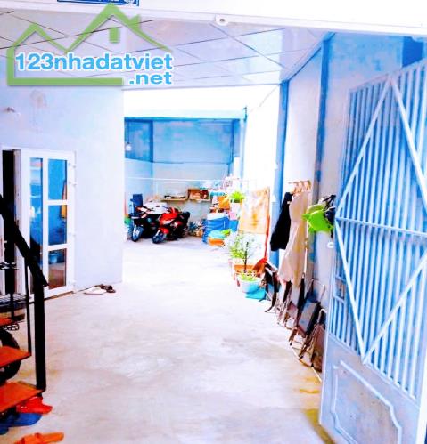 Bán nhà QUẬN 3, hẻm Lê Văn Sỹ, Giá 11.5 tỷ, Diện tích Khủng 8 x 10 m - 4
