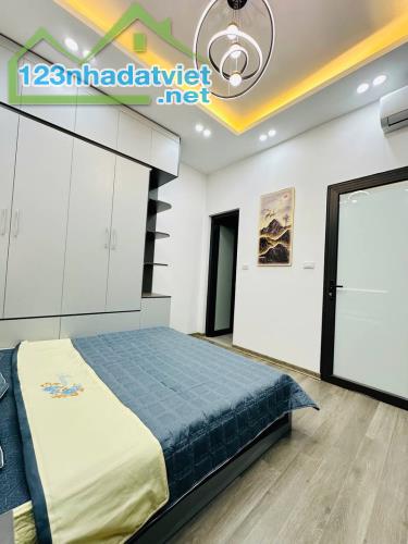 BÁN NHÀ KIM MÃ, BA ĐÌNH,DT 30M2 NHÀ MỚI, NỘI THẤT FULL NHỈNH 5 TỶ - 1