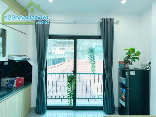 BÁN NHÀ NGUYỄN ĐÌNH HOÀN,CẦU GIẤY. DT70m2*6 tầng*MT5m. Giá chào 17,5 tỷ - 3