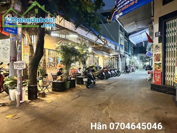 BÁN NHÀ 101M2 hẻm xe hơi đổ cửa QUẬN 7 - GIÁ chỉ 9 TỶ