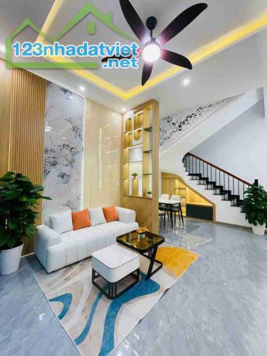 Cc cần bán nhà 3 tầng kiệt ĐIỆN BIÊN PHỦ TTTP, giá chỉ nhỉnh 3 tỷ. - 1
