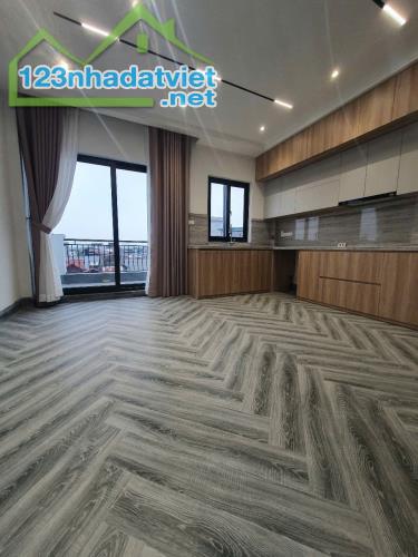 Bán nhà sos Thạch Bàn Long Biên 42m² cả sổ - 1