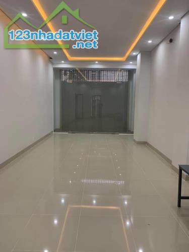 *Bán nhà 3 tầng đường Phạm Quang Ảnh, Sát Võ Văn Kiệt, dt 76m2, giá 6,9 Tỷ TL