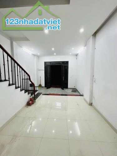 BÁN NHÀ ĐẸP ĐƯỜNG NGÔ THÌ NHẬM – 50M2 – GIÁ 8,2 TỶ - 2